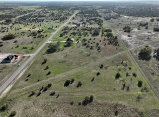 172 Gilmore Ct, Lipan, TX 76462