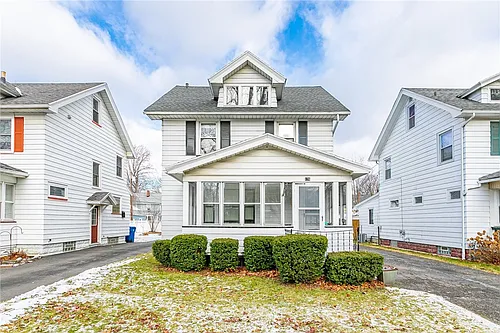 176 Merwin Ave Photo 1