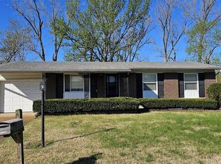 1915 Key West Dr, Arnold, MO