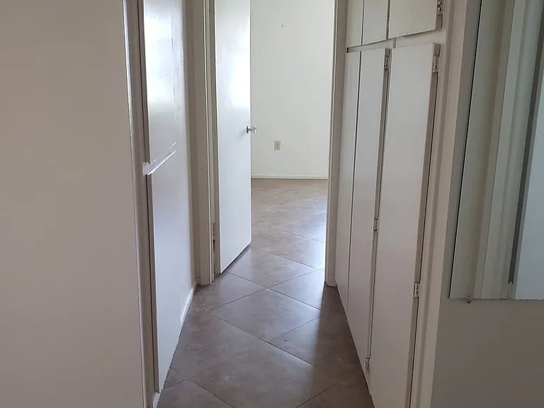 714 Indian Wells Ave — Photo 6