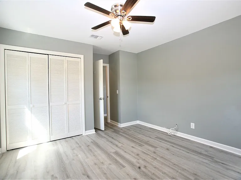 4014 Irwin St — Photo 15