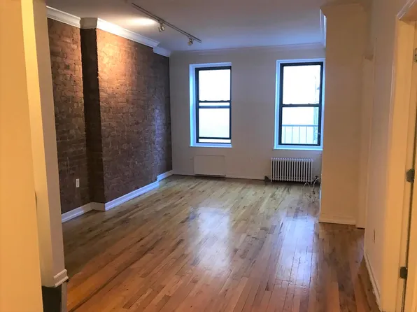 906 Amsterdam Avenue image 1 of 6
