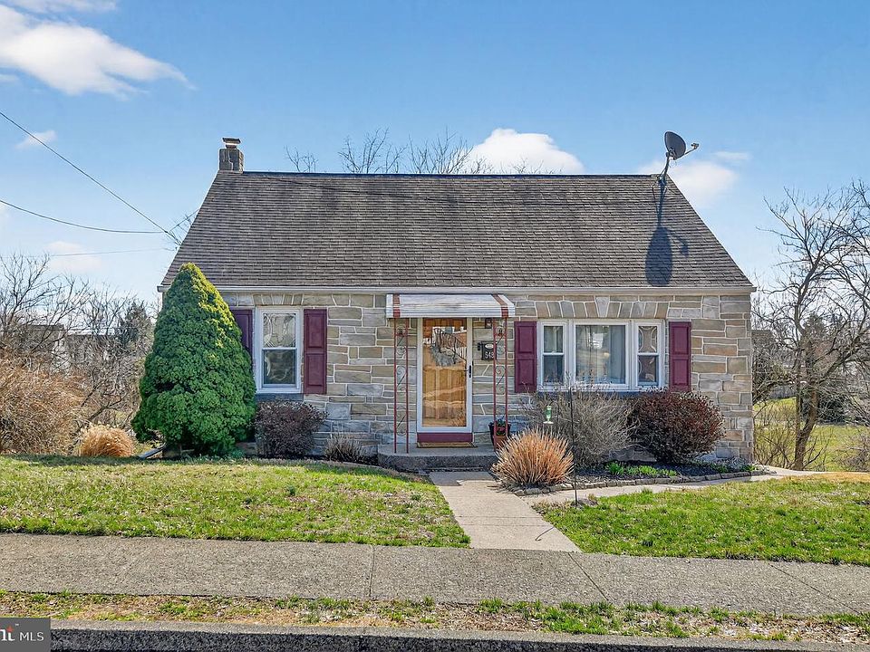 1st image of 548 Belmont St
