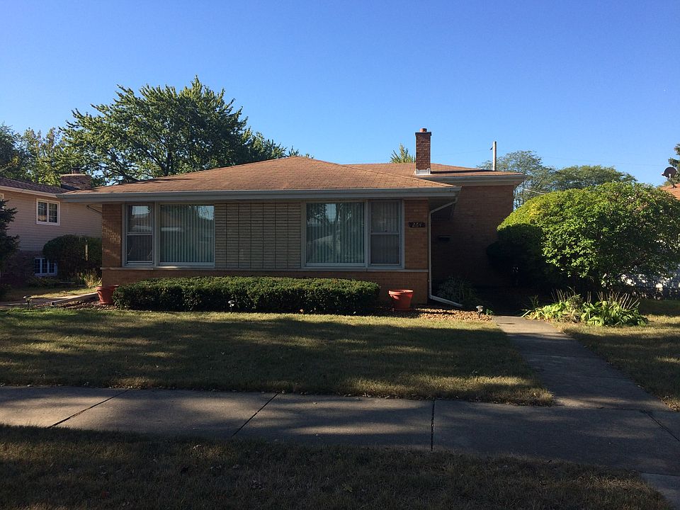 1st image of 264 Bradley Dr