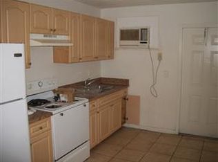 1140 W 28th St APT 2, Riviera Beach, FL 33404