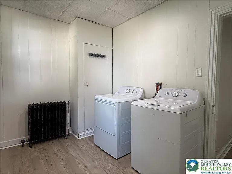 423 Front St #2 — Photo 14