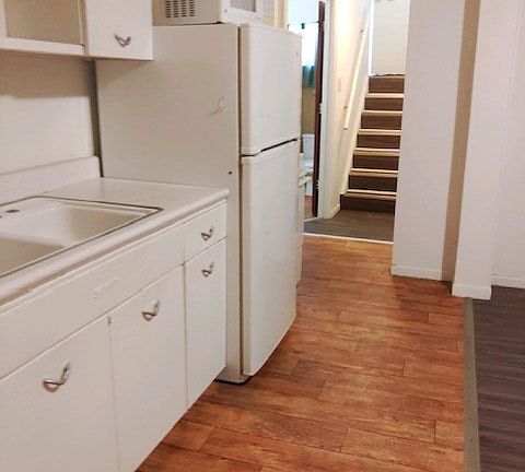 2nd image of 524 Neosho St APT 7