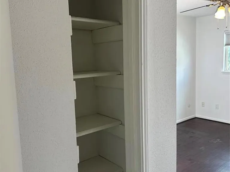 14401 Misty Meadow Ln — Photo 21