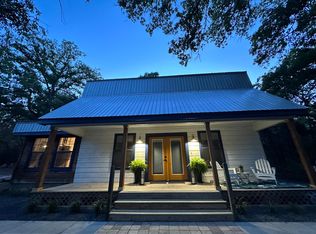 112 Coyote Ln #A, Elgin, TX 78621