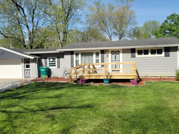 5831 Aho Dr, Avon, IN 46123