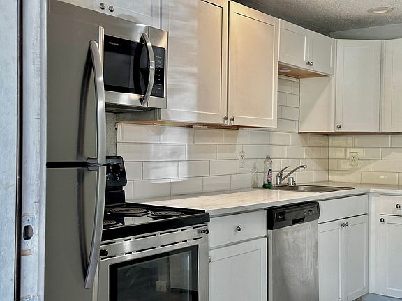 3rd image of 12715 1st Avenue Ct E #12717