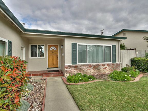 3rd image of 1305 Park Pleasant Cir