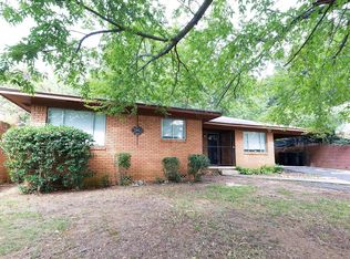 4 Alameda Dr, Little Rock, AR 72204
