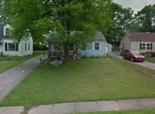 3938 Risher Rd, Youngstown, OH 44511