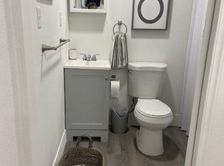 5860 SW 59th St, Miami, FL 33143