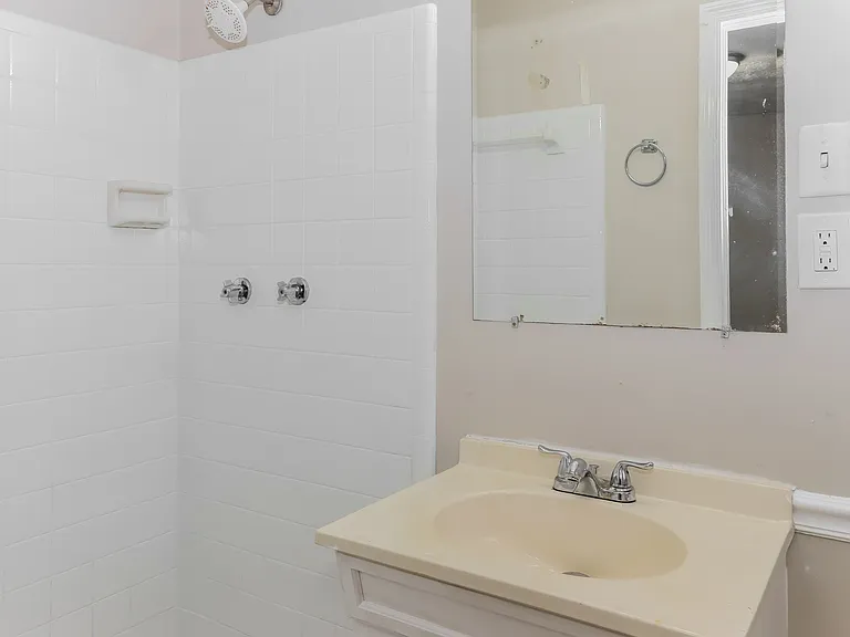 5645 Morning Creek Cir — Photo 25