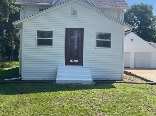 7316 Summerfield Rd, Lambertville, MI 48144