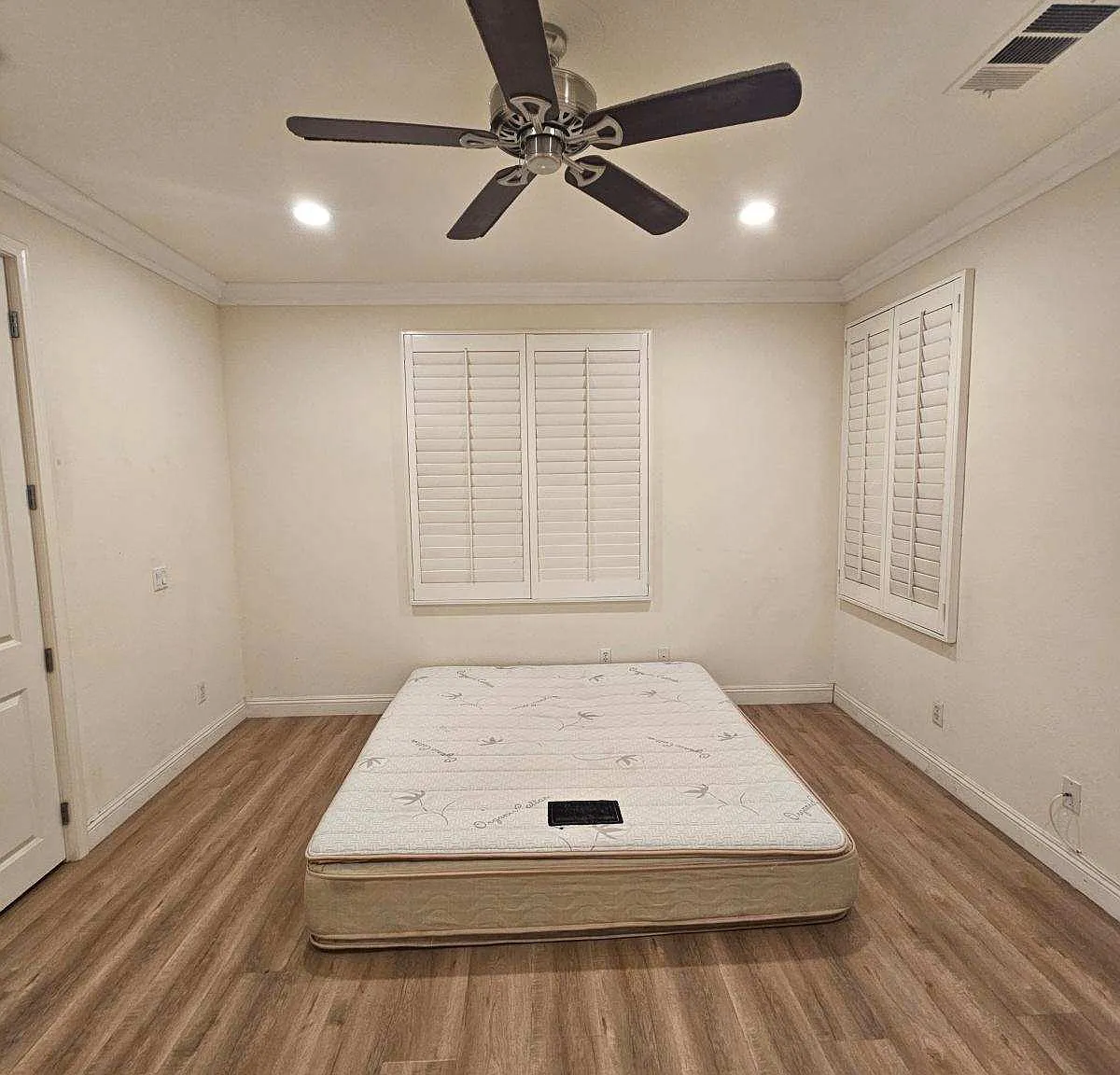 14584 Sleepy Creek Dr — Photo 1