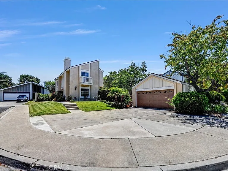 4 Hickory Tree Ln — Photo 25