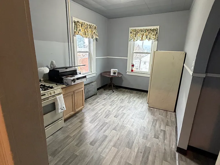 337 S Main Ave — Photo 13