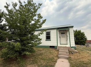 622 E 3rd St, Cheyenne, WY 82007