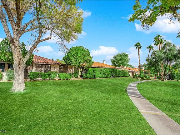 5th image of 2443 El Paseo Cir