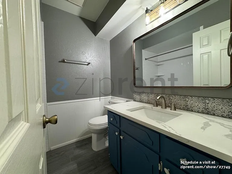 127 Hardwicke Ln — Photo 23