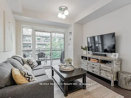 2 bed, $2,200 — Photo 2