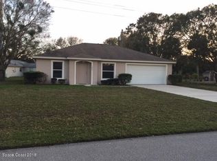 1043 Hazelwood Dr, Melbourne, FL 32935