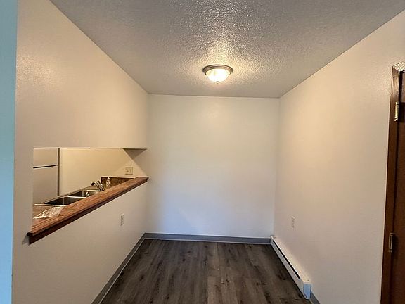 5th image of 205 NW 8th St Unit A-11