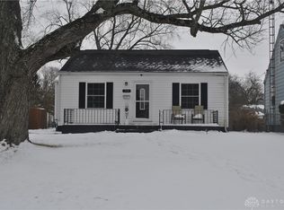 1733 N Sweetbriar Ln, Springfield, OH 45505