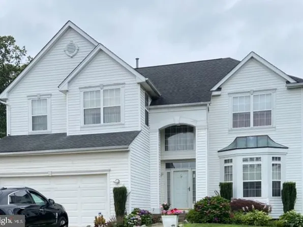 120 Fairbrook Dr, Bordentown, NJ 08505