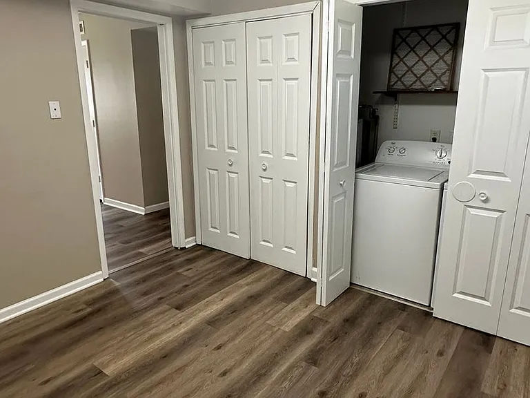 30-32 Morehouse Ct — Photo 10