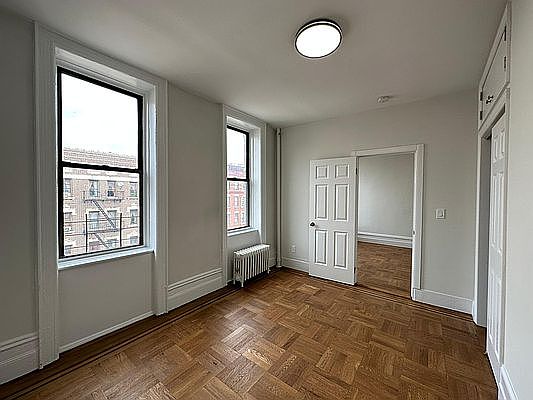 4th image of 502 W 170th St APT 9