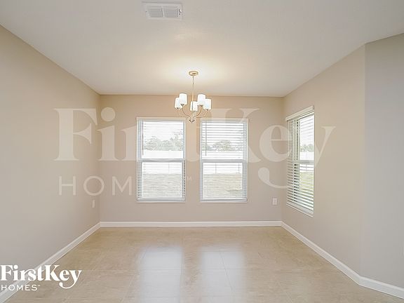 3rd image of 429 Earhart Dr