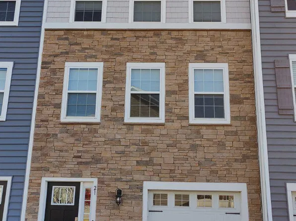 21 Turin Way, Mount Laurel, NJ 08054