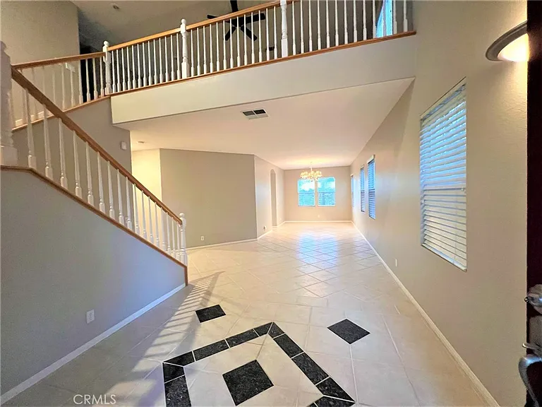 31142 Sunningdale Dr — Photo 3