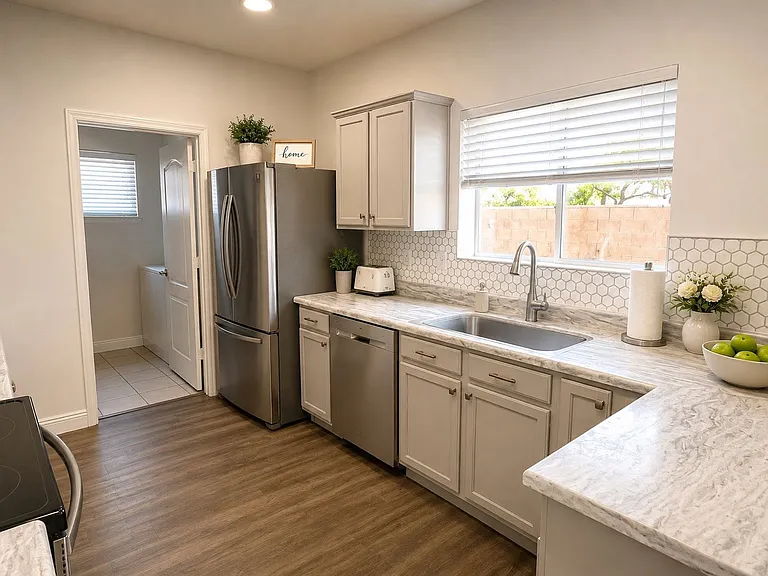 2647 E Riviera Dr — Photo 1