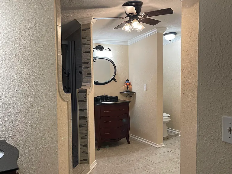 114 Dorflinger Ct — Photo 18