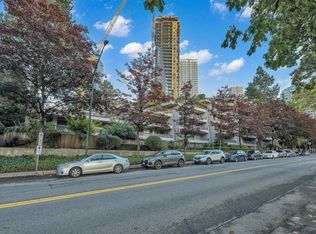 5932 Patterson Ave #406, Burnaby, BC V5H4B4