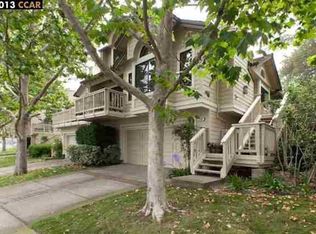 386 Beacon Ridge Ln, Walnut Creek, CA 94597