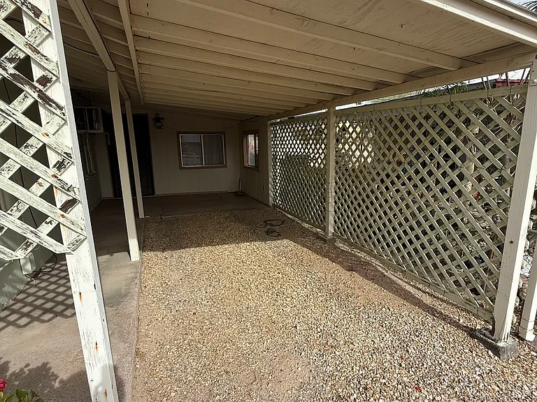 420 W Ocatillo Ave — Photo 3