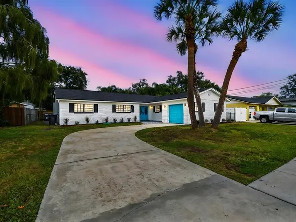 8413 Boxwood Dr, Tampa, FL 33615