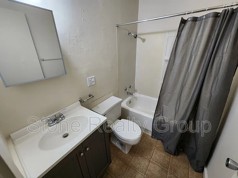 1034 N 7th St #4 — Photo 7