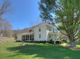 535 Weddle Rd SW, Willis, VA 24380