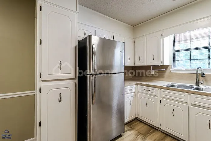 600 Hemphill Rd — Photo 10