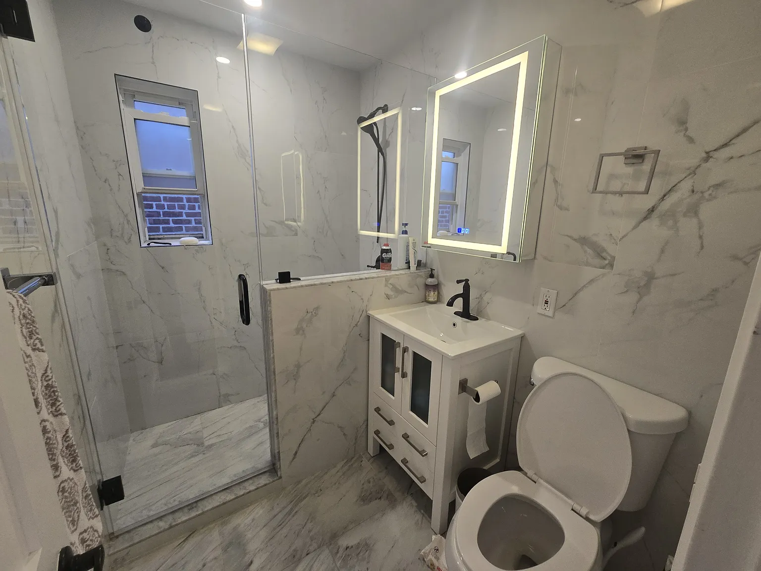 3 bed, $3,800 — Photo 3