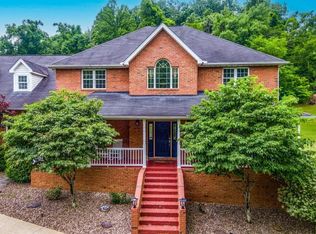 6330 Booten Creek Rd, Barboursville, WV 25504