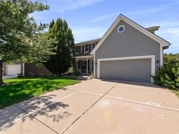 7336 N Palmer Ave, Kansas City, MO 64158