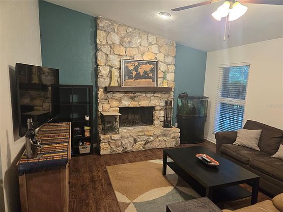 2nd image of 7605 SW 7th Pl